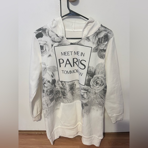 Sweaters - Preloved- Meet me in Paris Hooded Sweater. PTP 20, Length 27